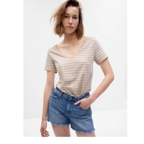 Gap large tall nwt v-neck, short sleeve, stripe cream,brown top organic cotton - Picture 1 of 8